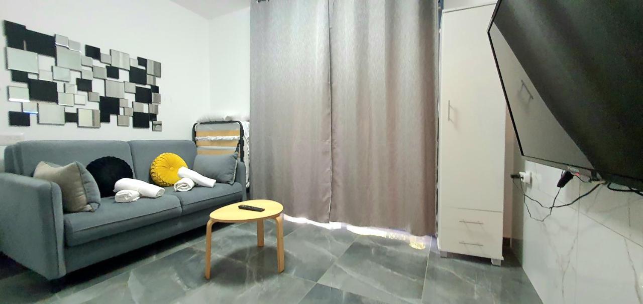 Barak Royal Suites Vip 46 - חמש דקות מהים ומהטיילת Eilat Exterior foto
